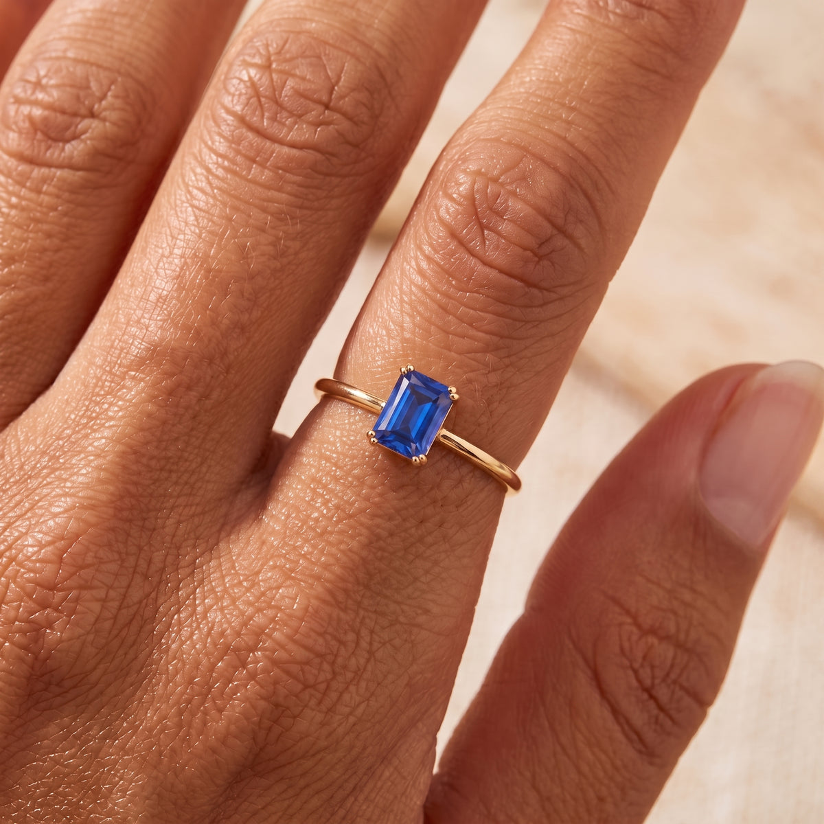Adjustable BirthStone Ring "Elia"
